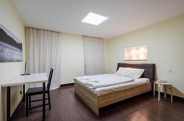 DOLLY'S DUPLEX HOME WITH FREE NETFLIX BUDAPEST (Hungary) - from US$ 114 |  BOOKED